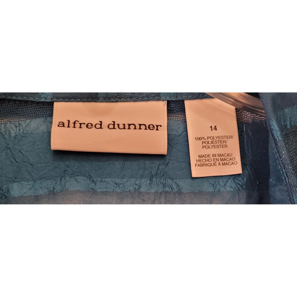 NWT Alfred Dunner Women's Blue Striped Sheer Long Sleeve Button Up Shirt Size 14 - Picture 4 of 9